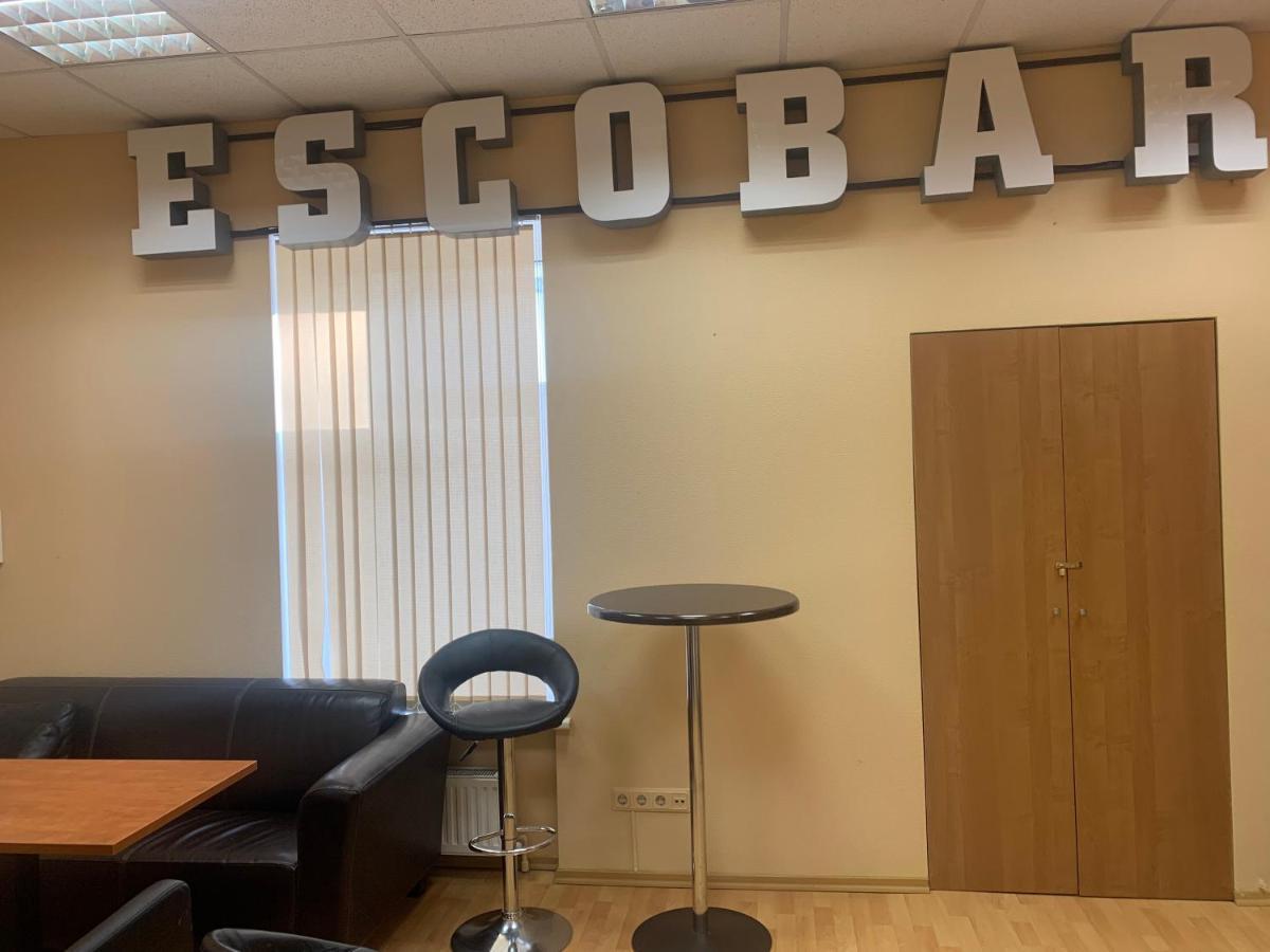 Escobars Backpackers Hostel 리가 외부 사진