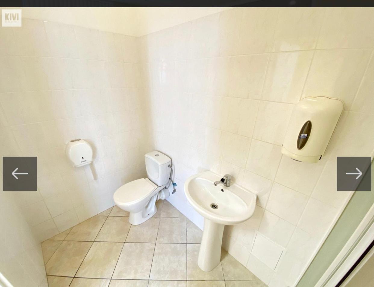 Escobars Backpackers Hostel 리가 외부 사진